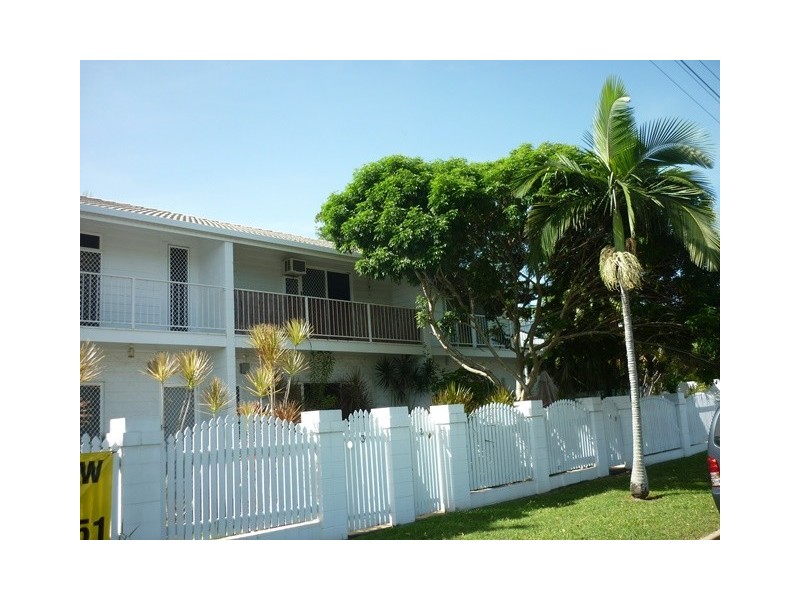 5/36-38 Queens, Hermit Park QLD 4812