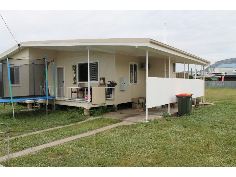 323 Ross River Road, Aitkenvale QLD 4814