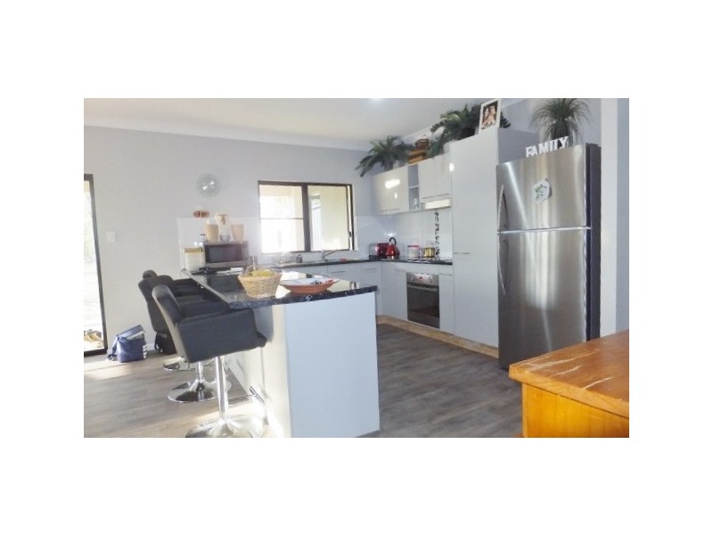 5234 Flinders Highway, Reid River QLD 4816