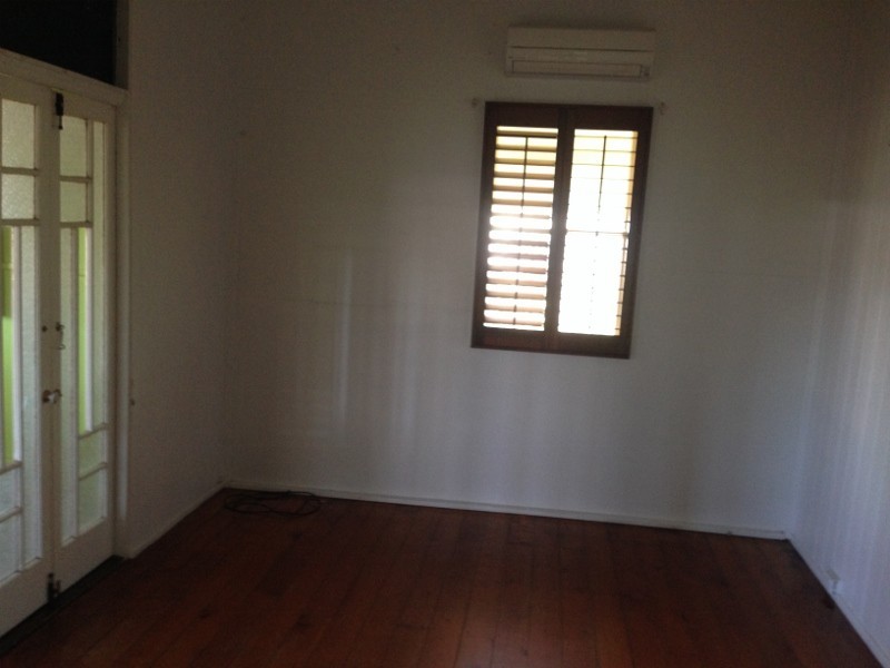 234 Boundary Street, South Townsville QLD 4810