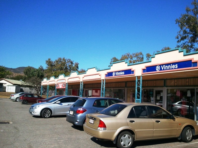 33 – 35 Edison Street, Wulguru QLD 4811