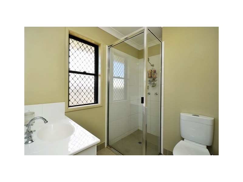 57 Biscayne St, Burdell QLD 4818