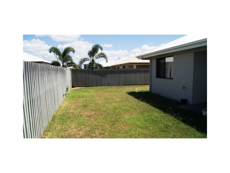 57 Biscayne St, Burdell QLD 4818