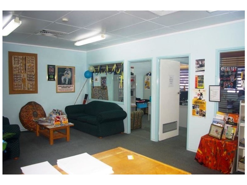 271 Sturt Street, Townsville City QLD 4810