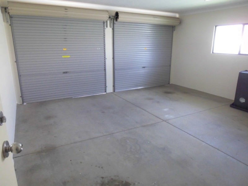 21 Young, Kirwan QLD 4817