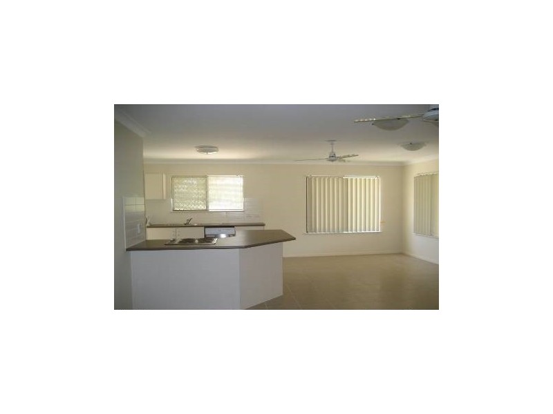 25 Firetail Pocket, Kelso QLD 4815