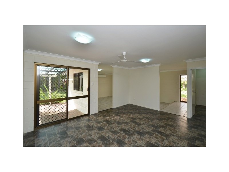 62 CHURCH ROAD, Black River QLD 4818