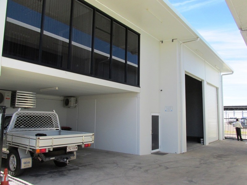 2 – 27 Cottell Street, Hyde Park QLD 4812