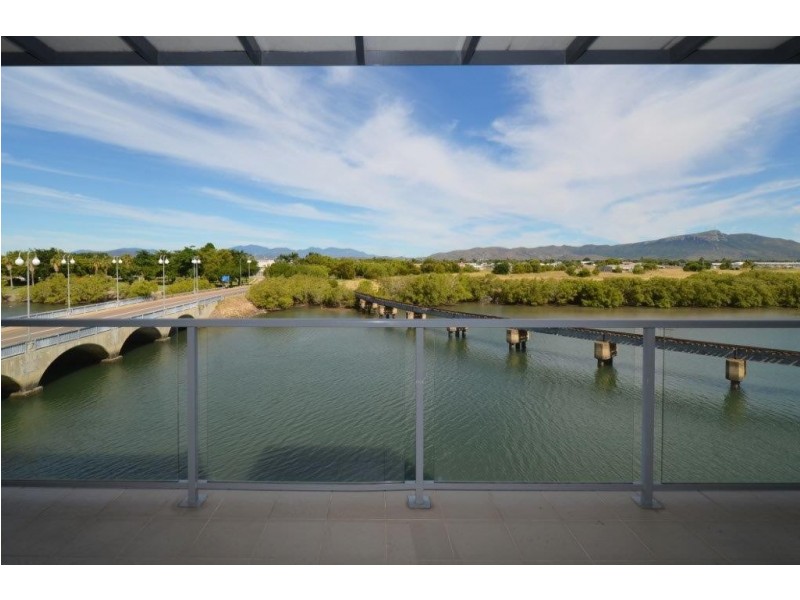 16 / 8 Stanley Street, Townsville City QLD 4810