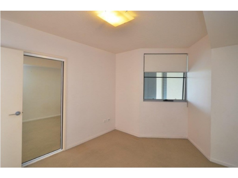 16 / 8 Stanley Street, Townsville City QLD 4810