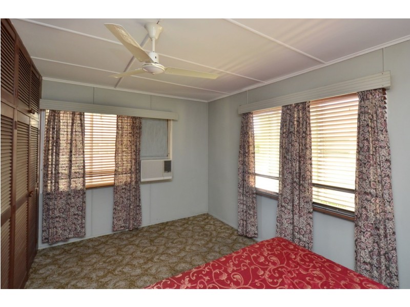 9 MOONEY STREET, Currajong QLD 4812