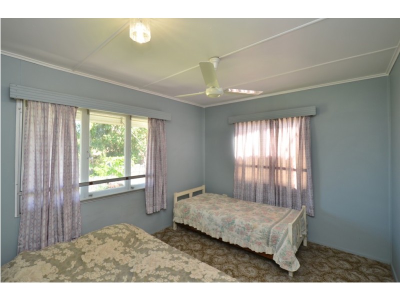 9 MOONEY STREET, Currajong QLD 4812