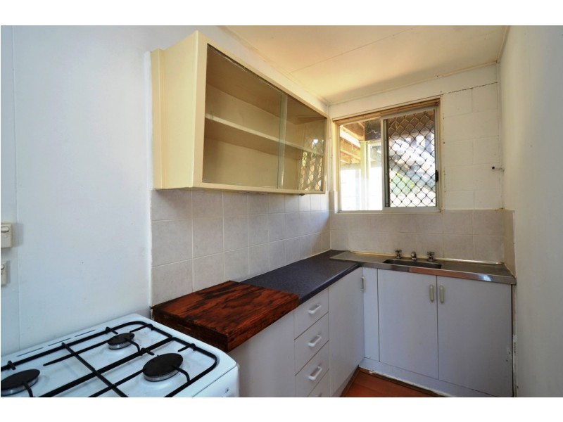 35 Tamarind Street, Kirwan QLD 4817