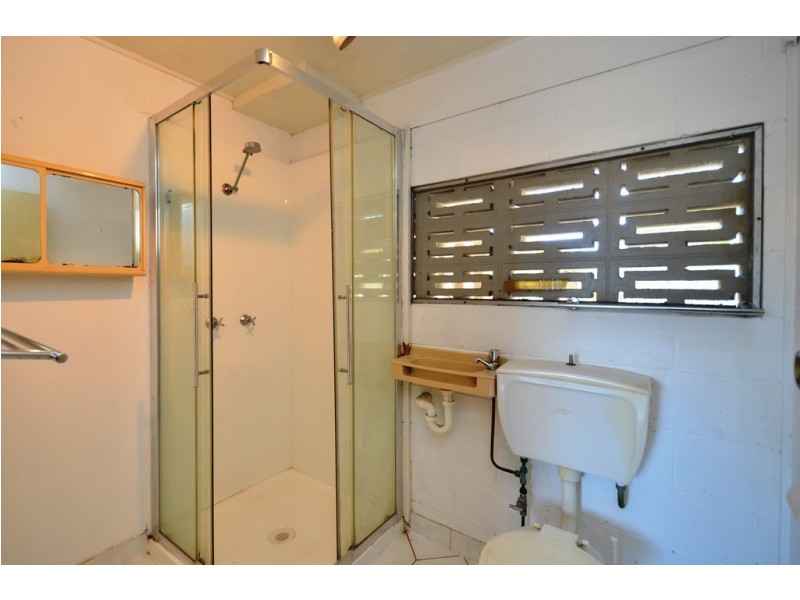 35 Tamarind Street, Kirwan QLD 4817