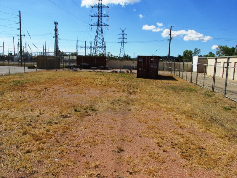 8 Parkside Drive, Condon QLD 4815