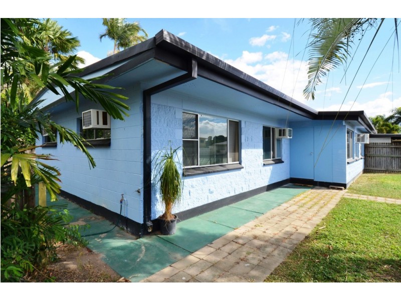 15 Banksia Street, Kirwan QLD 4817