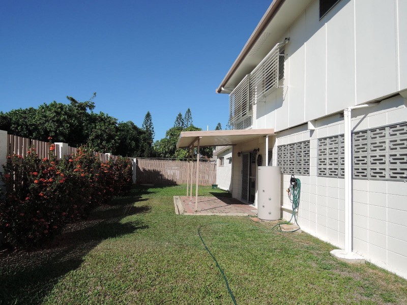 81 Hammett Street, Currajong QLD 4812