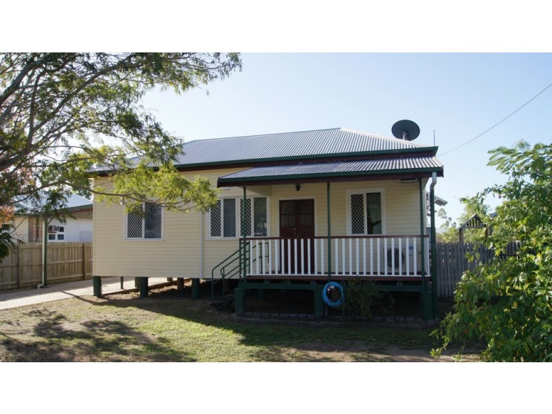 32 Sunderland Street, Garbutt QLD 4814