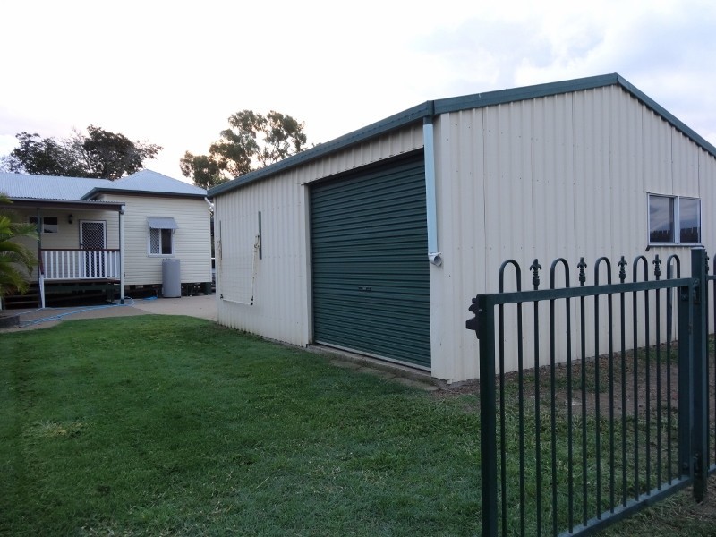 32 Sunderland Street, Garbutt QLD 4814