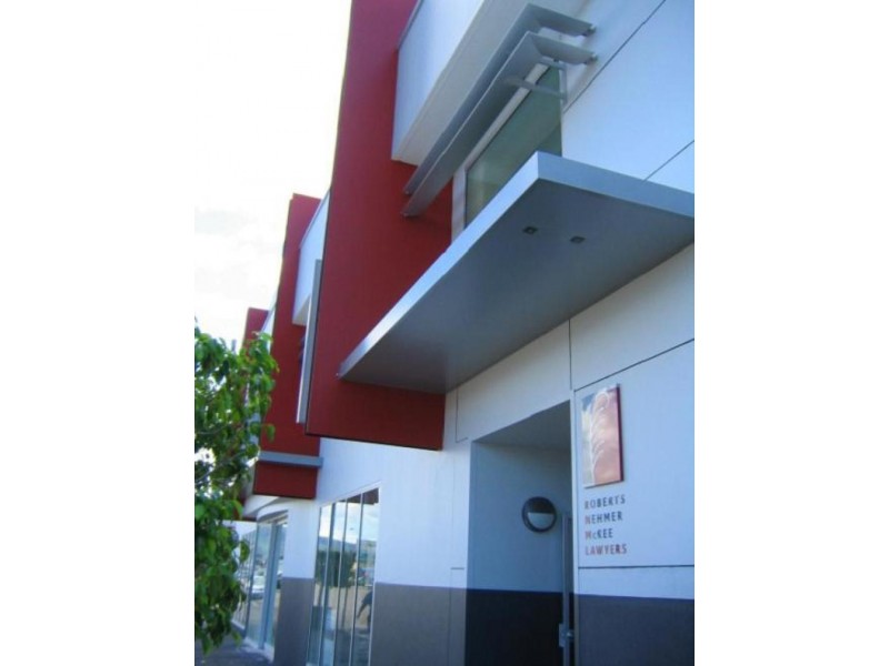 111 Charters Towers Road, Hyde Park QLD 4812