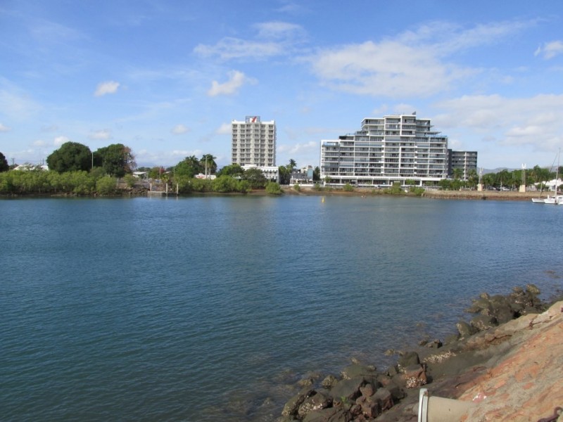 UNIT 1B 3-7 THE STRAND, Townsville City QLD 4810