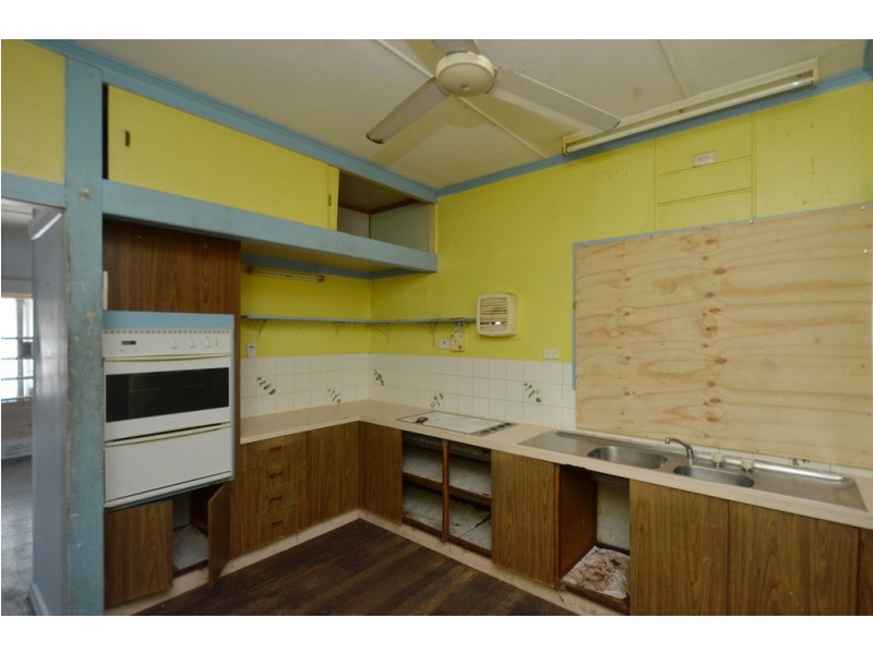 28 CHARLES STREET, Aitkenvale QLD 4814