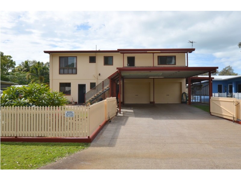 35 John Dory Street, Cungulla QLD 4816