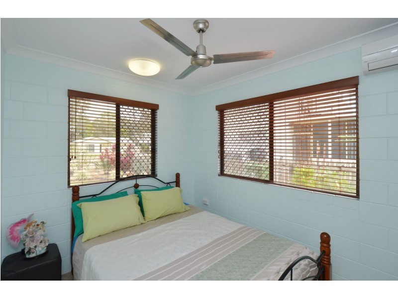 35 John Dory Street, Cungulla QLD 4816