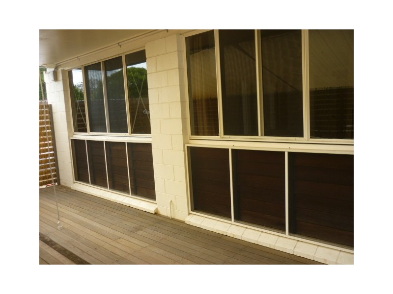 1/300 Stanley Street, North Ward QLD 4810