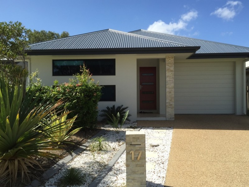 17 Darter Street, Oonoonba QLD 4811