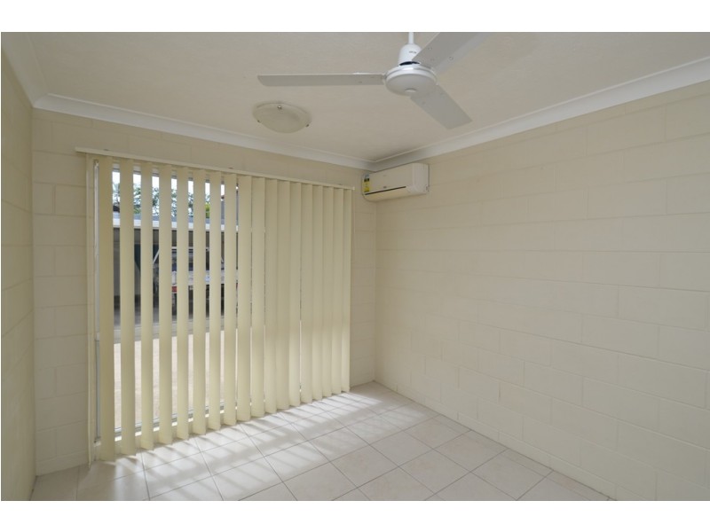 2/43 Hammett Street, Currajong QLD 4812