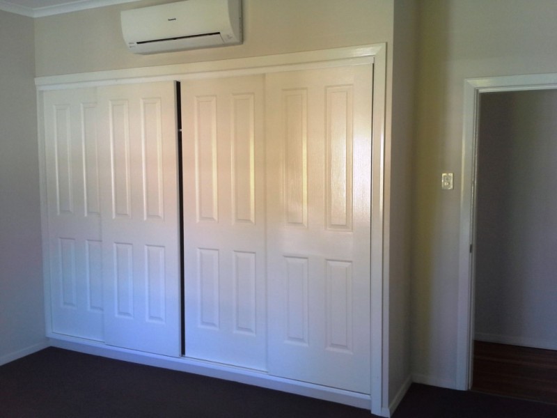 171 ROSS RIVER ROAD, Mundingburra QLD 4812