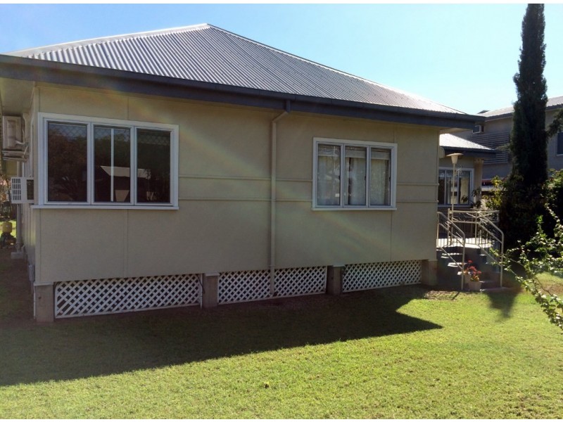 171 ROSS RIVER ROAD, Mundingburra QLD 4812