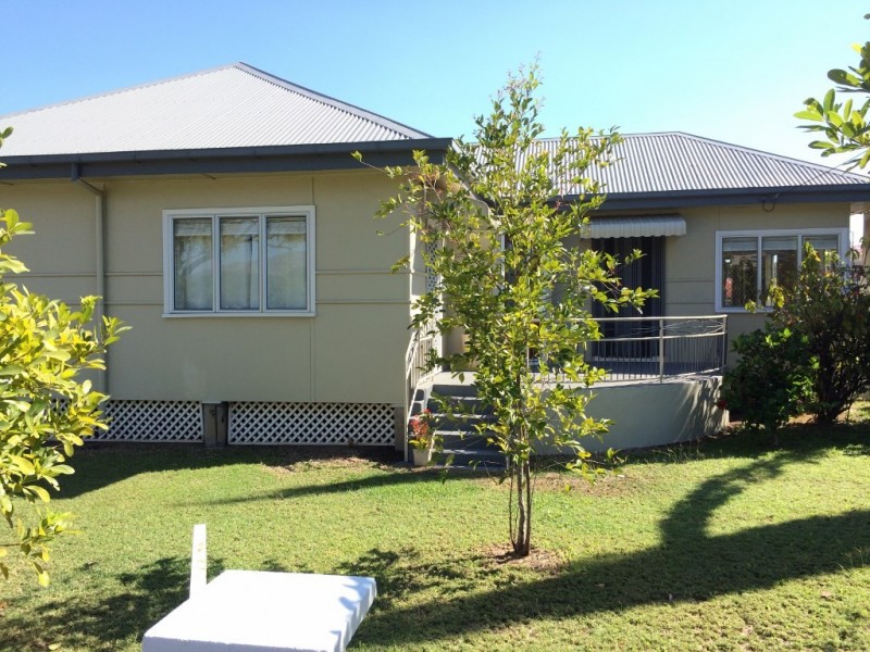 171 ROSS RIVER ROAD, Mundingburra QLD 4812