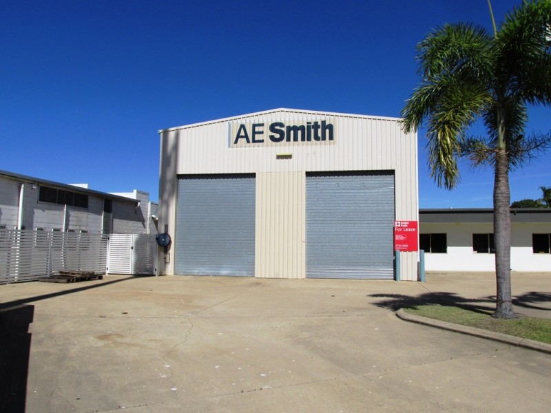 14 – 16 Yeatman Street, Hyde Park QLD 4812