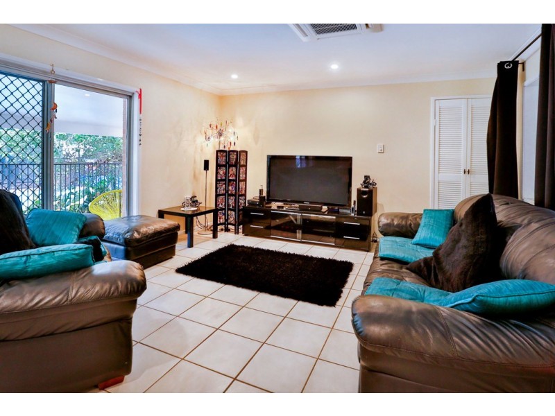 21 BANKSIA STREET, Kirwan QLD 4817