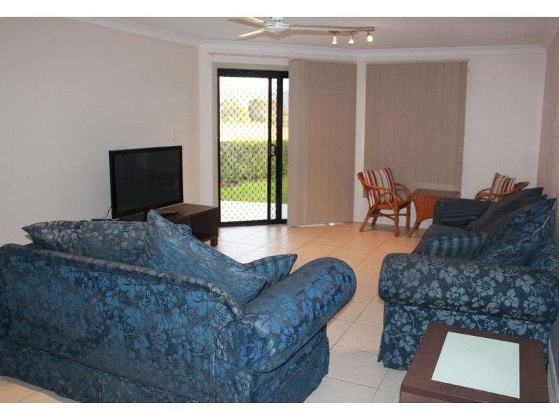 4/4 Welsh Street, Rosslea QLD 4812