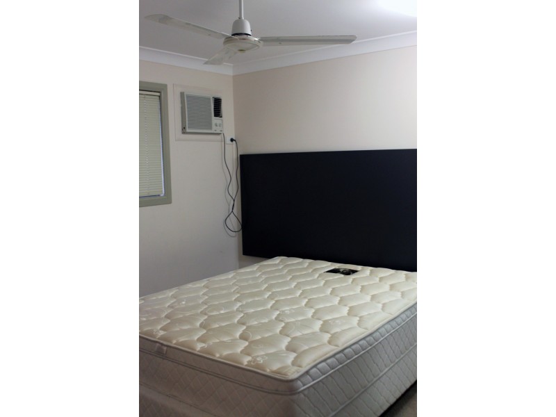 4/4 Welsh Street, Rosslea QLD 4812