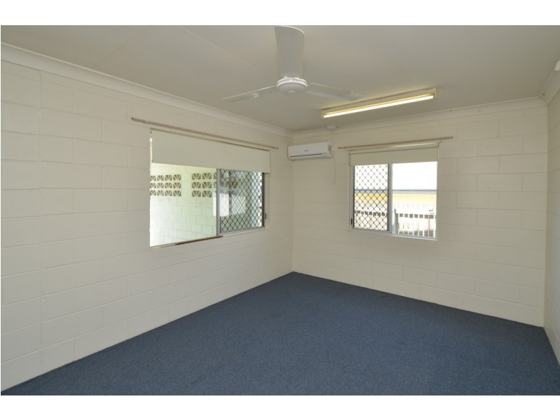 19 ETHERIDGE STREET, Mount Louisa QLD 4814