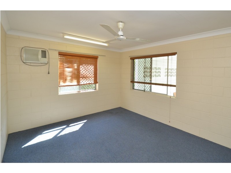 19 ETHERIDGE STREET, Mount Louisa QLD 4814