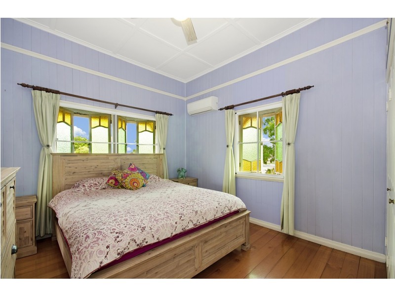 29 Kitchener Road, Pimlico QLD 4812