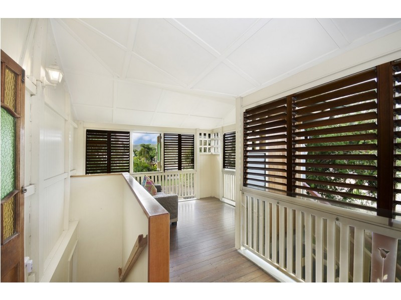 29 Kitchener Road, Pimlico QLD 4812