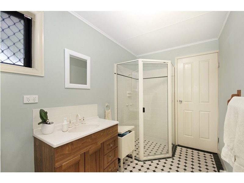 29 Kitchener Road, Pimlico QLD 4812