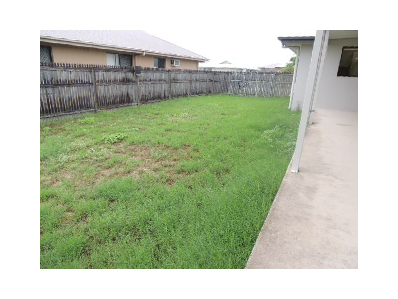 11 LASHMAR CRESCENT, Deeragun QLD 4818