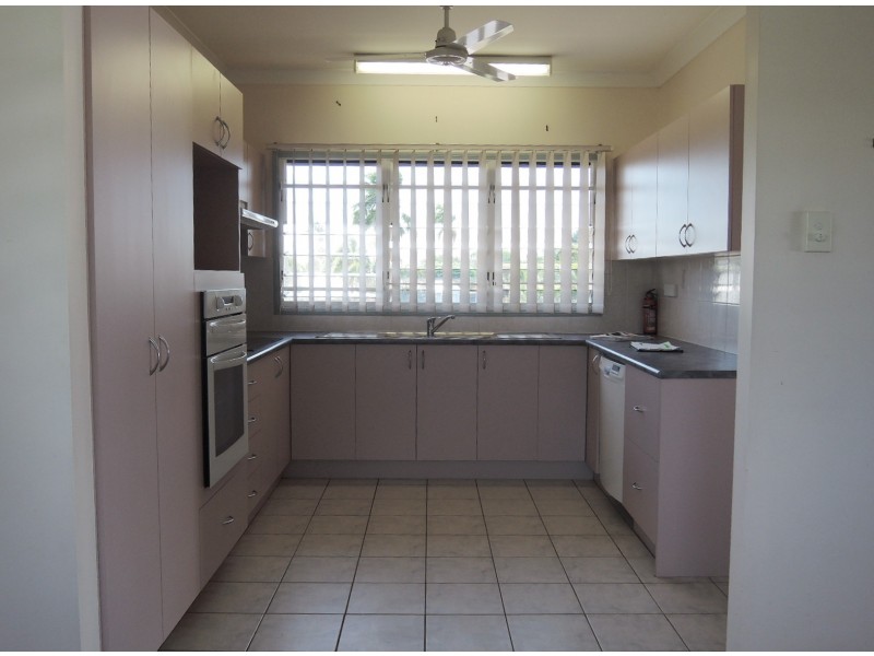 5 PRIVET COURT, Kirwan QLD 4817