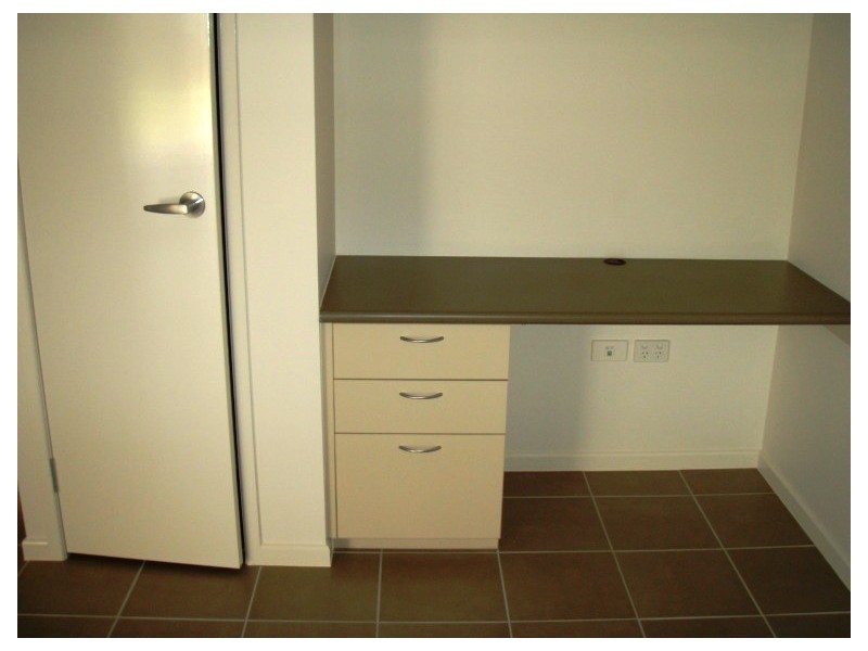 95 FRANKLIN DRIVE, Mount Louisa QLD 4814