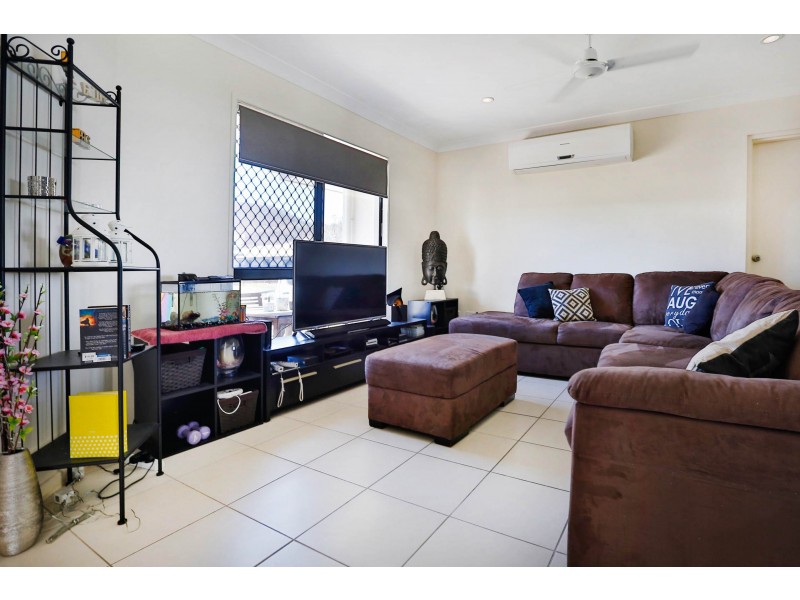 11 ELLSWORTH DRIVE, Mount Louisa QLD 4814