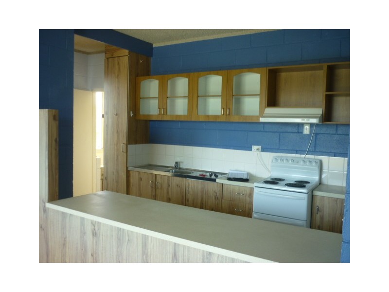 7/91 THE STRAND, North Ward QLD 4810