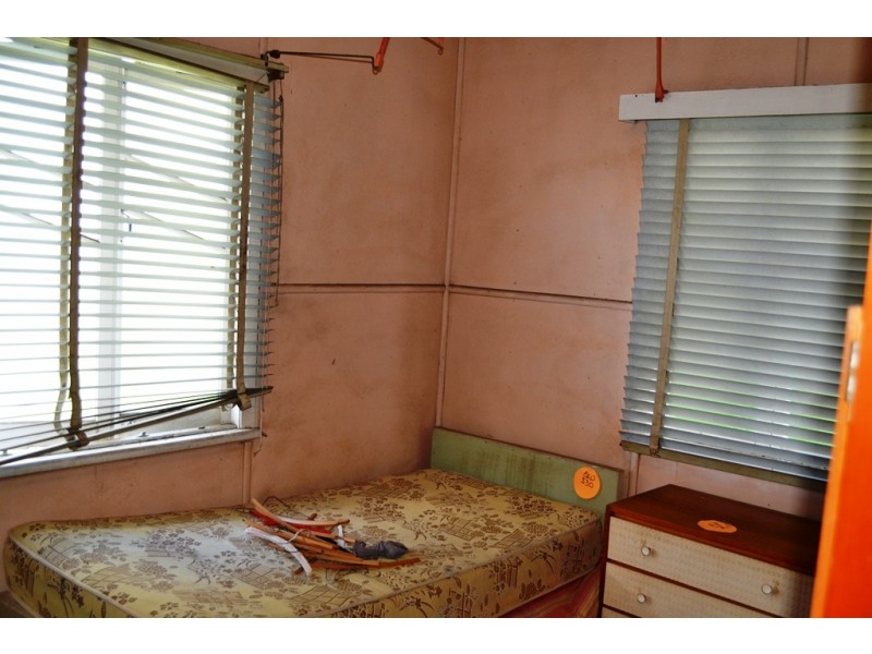 163 Ingham Road, West End QLD 4810