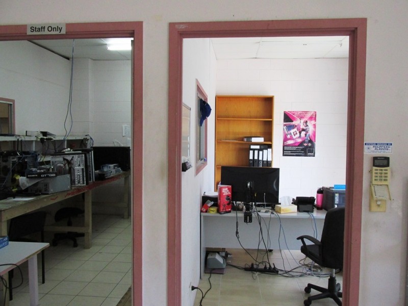 79A INGHAM ROAD, West End QLD 4810